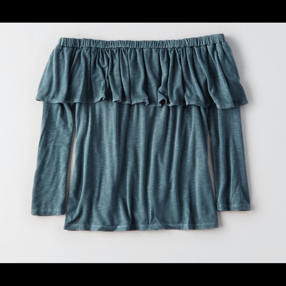 American Eagle Outfitters Tops - American Eagle off the shoulder top
